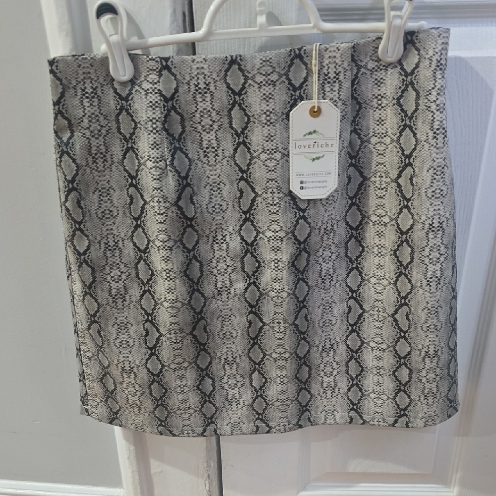 Snake Print Mini Skirt NWT